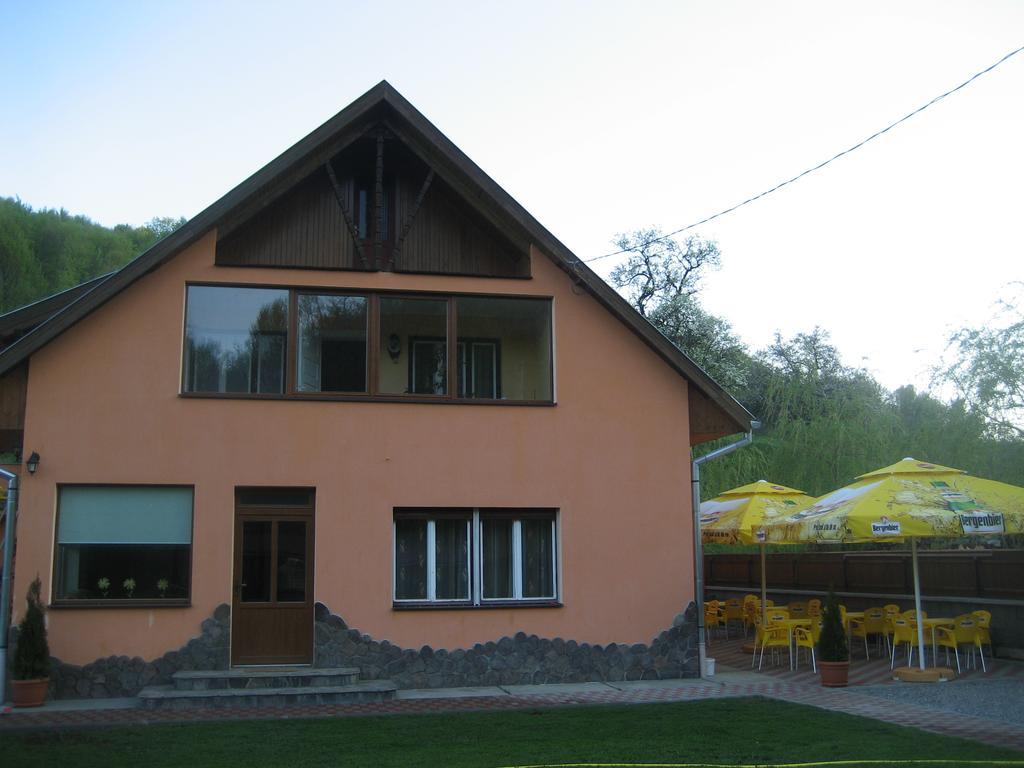 Pensiunea Colt Alb Băile Homorod Eksteriør billede